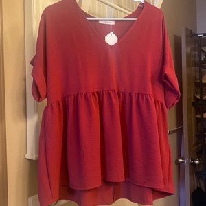 Red peplum top - M